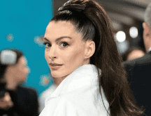 Anne Hathaway reaparece más joven que nunca, usuarios de internet la acusan de haberse echo algunos 