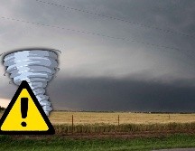 Las lluvias y los fuertes vientos pueden ocasionar desastres, desde crecimiento de ríos y arroyos hasta el derribo de árboles y anuncios publicitarios. AP / ARCHIVO