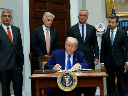 Donald Trump ha presentado esta acción como una batalla contra los intereses de grandes corporaciones. EFE