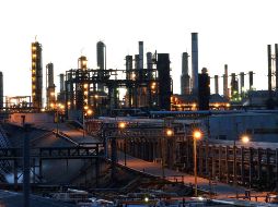 Pemex asegura que atendió de manera oportuna las solicitudes de información del Fondo y que actualmente trabaja para fortalecer su posición operativa y consolidarse como un socio confiable. EFE/Archivo