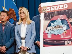 Decomiso histórico. El 6 de mayo, la fiscal general de Estados Unidos, Pam Bondi, presumió un récord en aseguramientos de fentanilo. En sus movilizaciones decomisaron tres millones de pastillas de esta sustancia y otras drogas, como metanfetaminas, heroína y cocaína. EFE