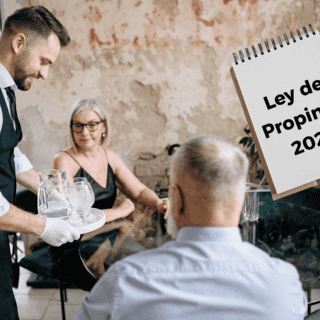 Éste es el salario mínimo para meseros y repartidores con la nueva ley de Propinas 2025