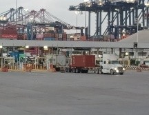 La dependencia solicitó a los transportistas iniciar con el envío de unidades a partir de la hora señalada. ESPECIAL