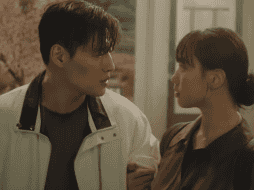 La historia sigue a Han Beom-woo, el heredero de una marca de alimentos consolidada. CORTESÍA/ Netflix Latinoamérica.