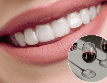 Estudios de los Institutos Nacionales de Salud (NIH) han mostrado que el vino podría ser útil en la prevención de enfermedades neurodegenerativas como el Alzheimer. ESPECIAL / Canva