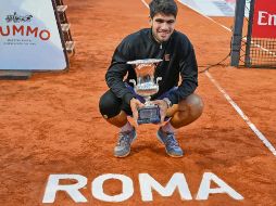 Gracias a este título en Roma, Alcaraz llegará a París como uno de los favoritos para conquistar Roland Garros. EFE