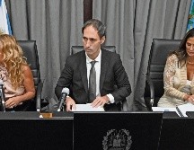 La jueza Julieta Makintach (derecha) está señala de ser parcial y de implicarse en un documental. AFP/L. Robayo