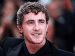 Así lució Paul Mescal en la alfombra roja de Cannes. EFE / C. BILAN