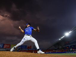 Dereck Rodríguez se fue sin decisión en una buena apertura, pero en la fatídica séptima entrada el juego dejó de ser reñido y se inclinó a favor de los Sultanes. CORTESÍA/Charros de Jalisco