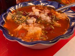 Los otros ingredientes que se le agregan al menudo, tales como el agua del caldo, los chiles y los condimentos para darle sabor, no aportan calorías. EL INFORMADOR / O. López