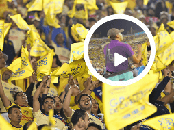 Un vendedor de hot dogs se unió al coro de los fanáticos cantando 'Mi mayor anhelo' en final entre América y Toluca. IMAGO7/ ARCHIVO/ X/ ESPECIAL