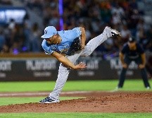 En un juego de volteretas, Elian Leyva, abridor de Jalisco, se fue sin decisión. EL INFORMADOR/Archivo