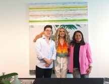 Juvenal Urzúa, curador y martillero. Almendra Morquecho Fundadora de la Asociación Nosotros por los Niños con Cáncer y María Orozco, Dir. operaciones Galería Adentro. CORTESÍA.