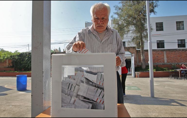 Los funcionarios de casilla proporcionarán seis o más boletas para las elecciones judiciales del país. EL INFORMADOR/ARCHIVO