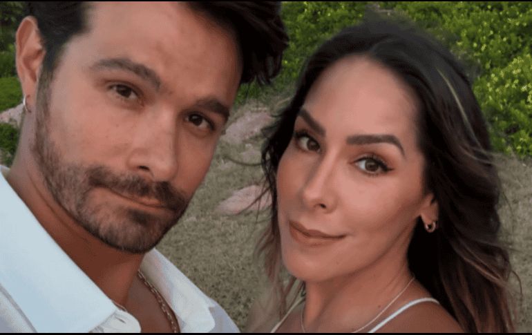 La pareja hicieron el anuncio de su tercer embarazo, emocionados y agradecidos por esta nueva etapa. INSTAGRAM / @kriscid