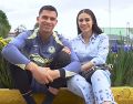 En compañía de su pareja, Brenda Zúñiga, el arquero de las Águilas aseveró desde las instalaciones de Coapa que están mejor que nunca. INSTAGRAM/ @clubamerica
