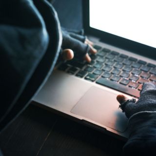 ¿Qué es y cómo evitar ser víctima de deepfake que afectó a Alana Flores?