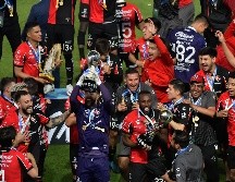 Las expectativas eran pocas para los no seguidores de los zorros, pero más altas para los aficionados que no habían dejado de celebrar el campeonato del 12 de diciembre de 2021. IMAGO7