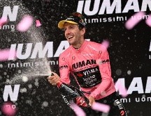 Es el segundo título de una Gran Vuelta para Yates después de haber ganado la Vuelta a España en 2018. EFE / L. ZENNARO