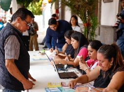En los Portales de la presidencia municipal de Tonalá se esperan a los más de seis millones de votantes quienes podrán ejercer su voto hasta las seis de la tarde. EL INFORMADOR/ H. FIGUEROA