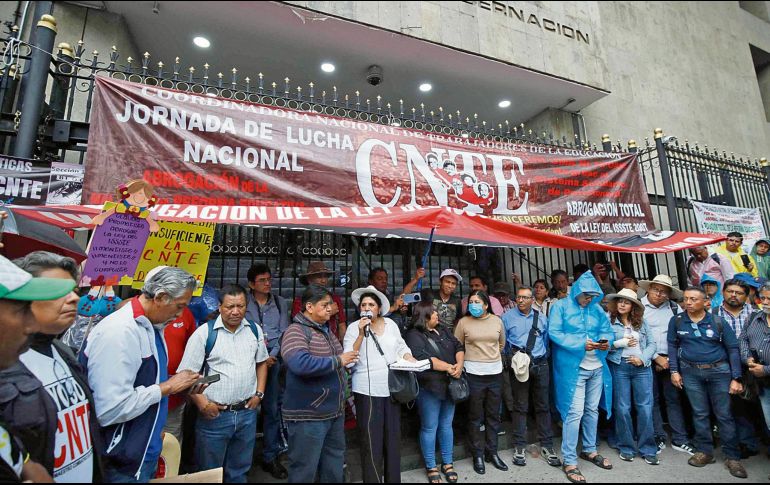 Los maestros señalan “cerrazón” de funcionarios federales. EL UNIVERSAL
