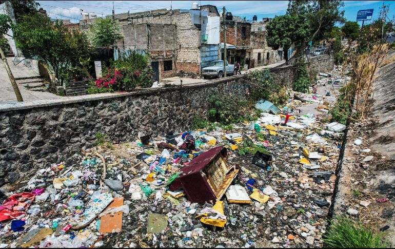 Entre 2019 y 2025, las construcciones de viviendas en zonas prohibidas se incrementaron de dos mil 500 a tres mil 500, aledañas a los arroyos Seco y El Garabato. Hay una alerta durante las tormentas. EL INFORMADOR/A. Navarro