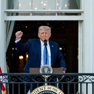  Trump reactiva veto migratorio; conoce quiénes no podrán entrar a Estados Unidos