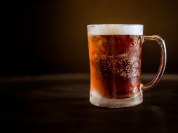 Aquí te compartimos algunos consejos para mantener las cervezas bien frías y disfrutar su sabor al máximo. Unsplash.