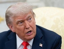 El encontronazo comenzó el jueves al mediodía con palabras del presidente ante las críticas del hombre más rico del mundo al plan fiscal impulsado por el republicano. EFE/C. Kleponis