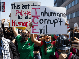 El resultado, fueron al menos 45 personas detenidas sin órdenes judiciales, sin embargo,  el Departamento de Seguridad sólo dio a conocer seis detenidos. EFE/C. BREHMAN