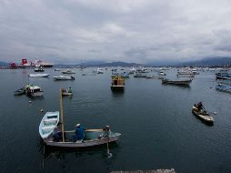 En Manzanillo, como medida preventiva, la Capitanía de Puerto cerró la navegación a embarcaciones menores, como lanchas pesqueras, recreativas o deportivas. AFP / ARCHIVO