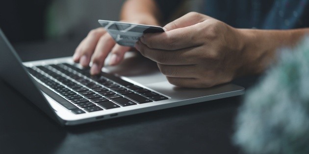 Investigan posible hackeo en instituciones p&uacute;blicas