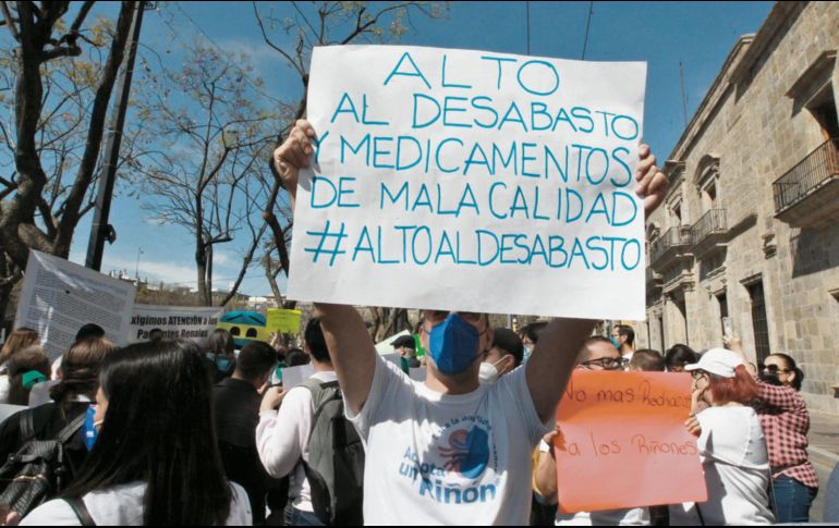 Las organizaciones civiles, encabezadas por Nariz Roja, advierten que saldrán a las calles la próxima semana si el Gobierno federal sigue retrasando la entrega de medicamentos oncológicos. EL INFORMADOR