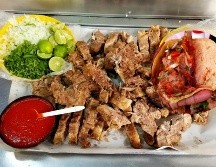 Estos son los deliciosos tacos de huesos. ESPECIAL / FACEBOOK Huesitos La Río Blanco