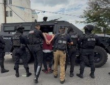 Al hombre le fue asegurada un arma y varias dosis de droga, por lo que será puesto a disposición del Ministerio Público. ESPECIAL