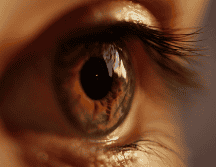 Prestar atención a este y otros cambios visuales permite actuar a tiempo, controlar la enfermedad y prevenir complicaciones que podrían afectar la calidad de vida. CANVA