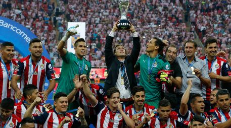 Después de su exitosa etapa en Argentina, Matías Almeyda emigró al futbol mexicano con el conjunto de Chivas. AP / ARCHIVO