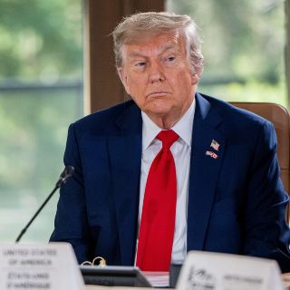 Trump dice que Irán acabará cerrando un acuerdo sobre su programa nuclear con EU