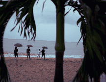 El índice ultravioleta alcanzará su punto extremo a las 13:00 hrs, por lo que se recomienda tomar medidas. AP / ARCHIVO