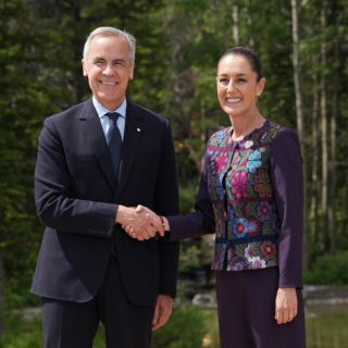 Mark Carney recibe a Sheinbaum en la Cumbre G7