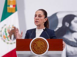 Sheinbaum llama a resguardarse ante inminente impacto del huracán Erik