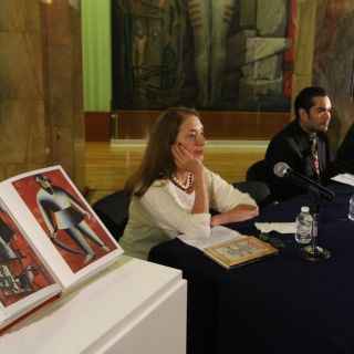 Así fue la emotiva despedida de León Karuze a Isabel Turrent