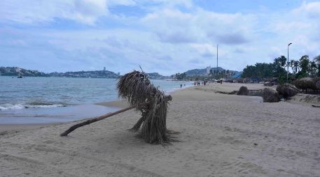 Fotografía del puerto de Acapulco, Guerrero. La región se prepara para la llegada del huracán 