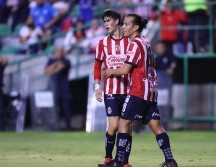 Armando González (izq.) y Fernando González gestaron el segundo gol del Rebaño. X/Chivas