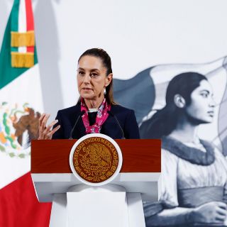 Sheinbaum garantiza producción de combustible pese a conflicto en Medio Oriente