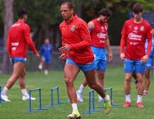 Chivas sigue en los trabajos de pretemporada bajo las órdenes del estratega Gabriel Milito. IMAGO7.