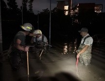 En las labores participaron personal de Obras Públicas, Servicios Municipales, Mejoramiento Urbano, Guardianes Viales, DIF Zapopan, la Comisaría municipal. ESPECIAL / Unidad Estatal de Protección Civil y Bomberos