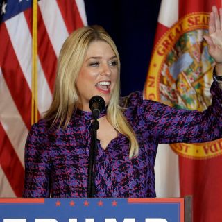 Estados Unidos incluye a México en lista de países 'adversarios extranjeros'