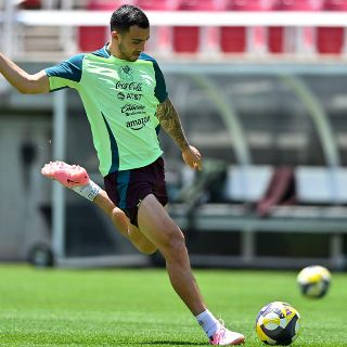 Luis Chávez sufre grave lesión y peligra su Mundial 2026