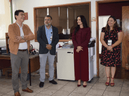 El Coordinador General de Centros SICT, Carlo BenitezOjeda, le dio posesión del cargo y reconoció la trayectoria y la vocación de servicio, de la ahora funcionaria federal. CORTESÍA